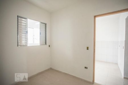 Quarto 2 de apartamento para alugar com 2 quartos, 60m² em Vila do Encontro, São Paulo
