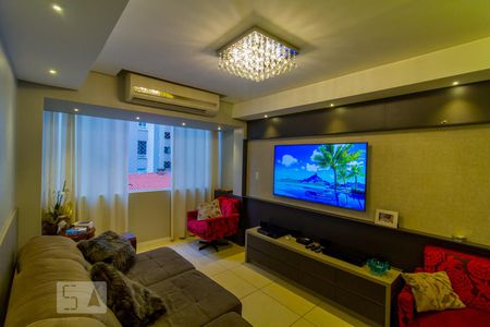 Sala de apartamento para alugar com 3 quartos, 98m² em Centro, Florianópolis