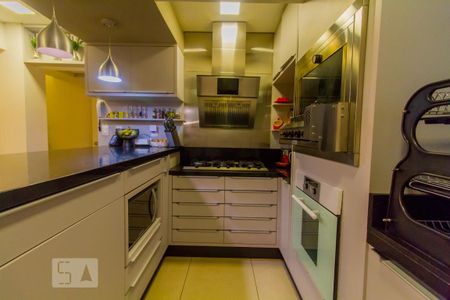 Apartamento para alugar com 98m², 3 quartos e 1 vagaCozinha