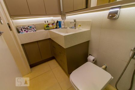 Apartamento para alugar com 98m², 3 quartos e 1 vagaBanheiro da Suite