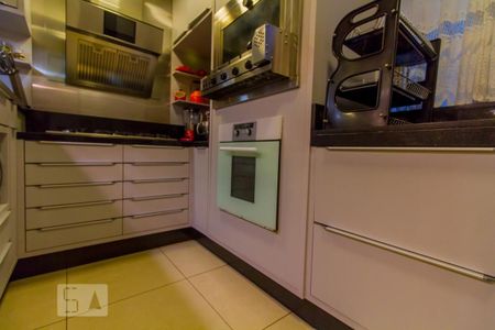 Apartamento para alugar com 98m², 3 quartos e 1 vagaCozinha