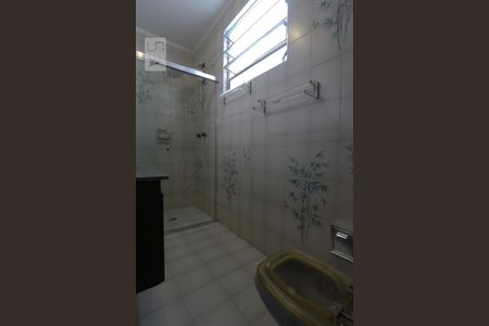 Casa à venda com 315m², 3 quartos e 2 vagasBanheiro da Suíte