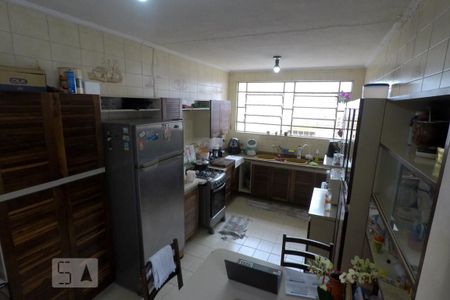 Casa à venda com 315m², 3 quartos e 2 vagasCozinha