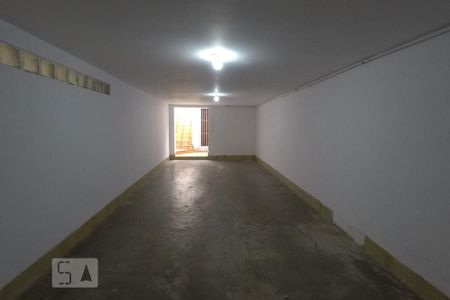 Casa à venda com 315m², 3 quartos e 2 vagasGaragem