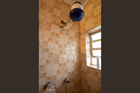 Casa à venda com 196m², 4 quartos e 2 vagasBanheiro da Suíte