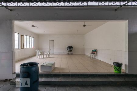 Apartamento para alugar com 55m², 2 quartos e 3 vagasÁrea comum - Salão de festas