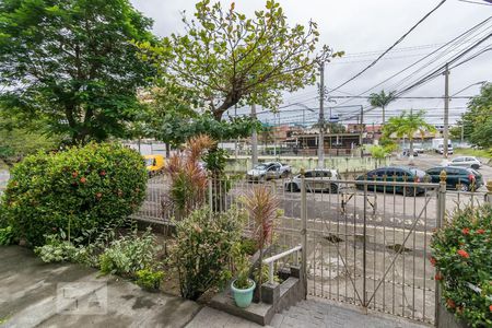 Apartamento para alugar com 55m², 2 quartos e 3 vagasEntrada do bloco