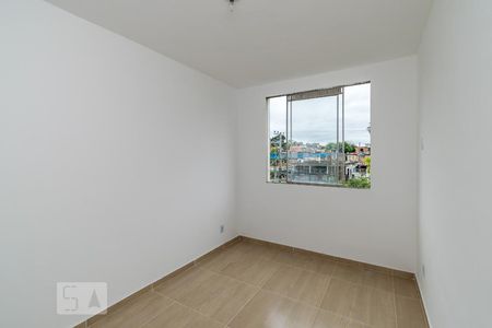 Quarto 1 de apartamento para alugar com 2 quartos, 55m² em Cordovil, Rio de Janeiro