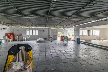 Apartamento para alugar com 55m², 2 quartos e 3 vagasÁrea comum - Salão de festas