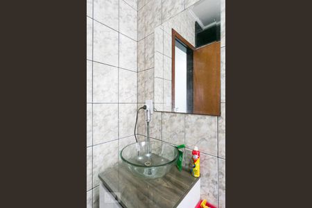 Casa à venda com 142m², 3 quartos e 4 vagasBanheiro Social