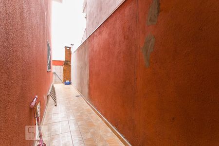 Casa à venda com 142m², 3 quartos e 4 vagasCorredor