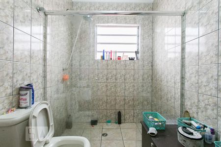 Casa à venda com 142m², 3 quartos e 4 vagasBanheiro da Suíte