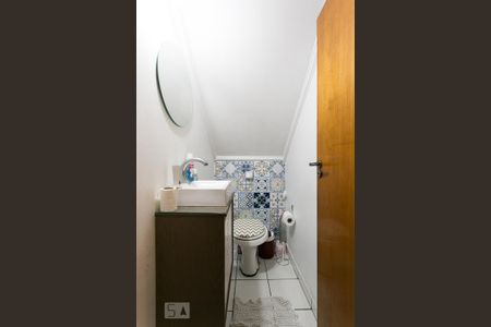 Casa à venda com 142m², 3 quartos e 4 vagasLavabo