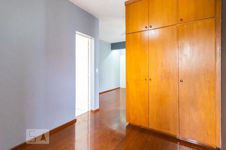 Quarto de kitnet/studio para alugar com 1 quarto, 45m² em Centro, Campinas