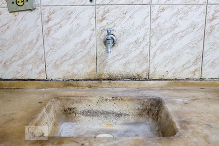 Studio para alugar com 35m², 1 quarto e sem vaga Studio para alugar com 35m², 1 quarto e sem vagaPia