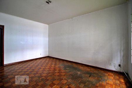 Sala de casa à venda com 3 quartos, 220m² em Vila Assunção, Santo André