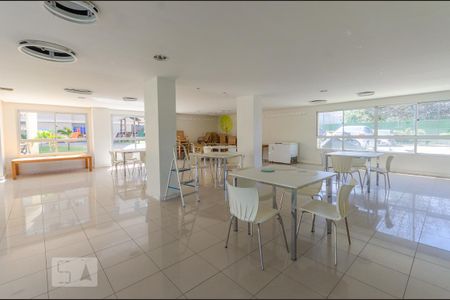Apartamento para alugar com 60m², 2 quartos e 1 vaga Apartamento para alugar com 60m², 2 quartos e 1 vagaSalao de Festa 2