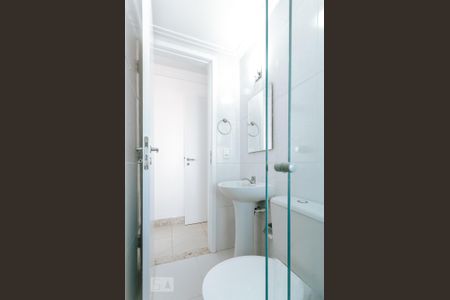 Apartamento para alugar com 60m², 2 quartos e 1 vaga Apartamento para alugar com 60m², 2 quartos e 1 vagaBanheiro Corredor