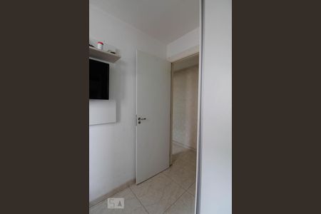 Quarto 1 de apartamento para alugar com 2 quartos, 45m² em Jardim Las Vegas, Guarulhos