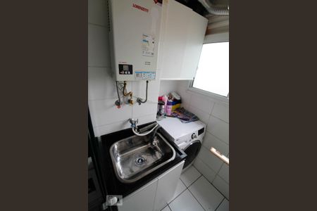 Apartamento para alugar com 45m², 2 quartos e 1 vaga Apartamento para alugar com 45m², 2 quartos e 1 vagaÁrea de Serviço