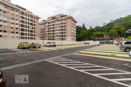 Garagem de apartamento para alugar com 2 quartos, 46m² em Taquara, Rio de Janeiro
