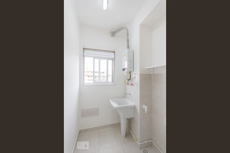Área de Serviço de apartamento para alugar com 2 quartos, 46m² em Taquara, Rio de Janeiro