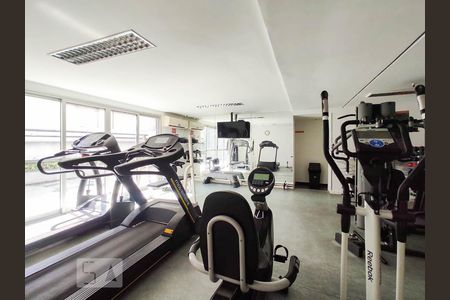 Apartamento para alugar com 129m², 4 quartos e 2 vagasÁrea Comum - academia