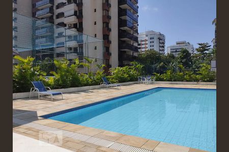 Apartamento para alugar com 129m², 4 quartos e 2 vagasÁrea Comum - piscina 