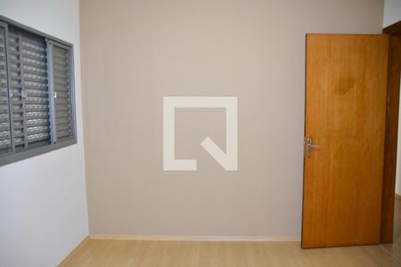 Casa à venda com 135m², 3 quartos e 2 vagasQuarto 2