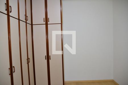 Casa à venda com 135m², 3 quartos e 2 vagasQuarto 2