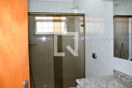 Casa à venda com 135m², 3 quartos e 2 vagasBanheiro 2