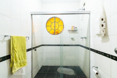 Casa à venda com 250m², 5 quartos e 3 vagasBanheiro