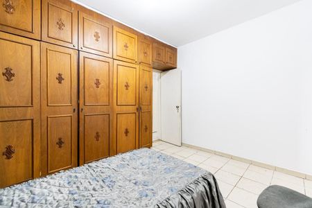 Casa à venda com 250m², 5 quartos e 3 vagasQuarto 3