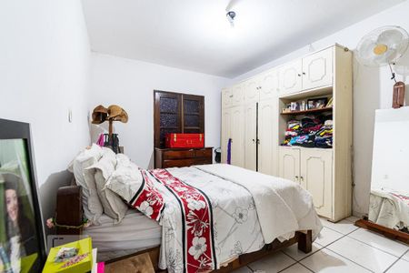 Casa à venda com 250m², 5 quartos e 3 vagasSuíte