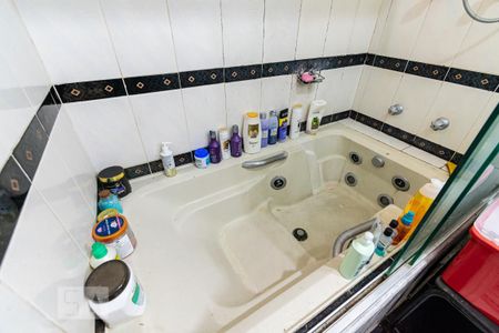 Casa à venda com 250m², 5 quartos e 3 vagasBanheiro da Suíte