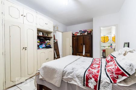 Casa à venda com 250m², 5 quartos e 3 vagasSuíte