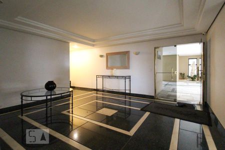 Apartamento à venda com 116m², 3 quartos e 2 vagas Apartamento à venda com 116m², 3 quartos e 2 vagasHall
