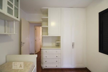 Apartamento à venda com 116m², 3 quartos e 2 vagas Apartamento à venda com 116m², 3 quartos e 2 vagasQuarto 1