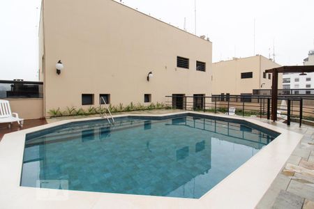 Apartamento à venda com 116m², 3 quartos e 2 vagas Apartamento à venda com 116m², 3 quartos e 2 vagasÁrea comum - Piscina