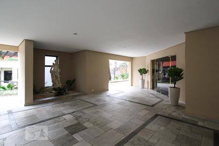 Apartamento à venda com 116m², 3 quartos e 2 vagas Apartamento à venda com 116m², 3 quartos e 2 vagasEntrada