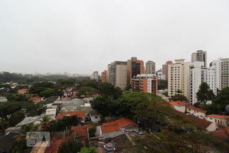 Vista da Varanda da Sala e Quarto 2 e Suíte  de apartamento à venda com 3 quartos, 116m² em Vila Nova Conceição, São Paulo