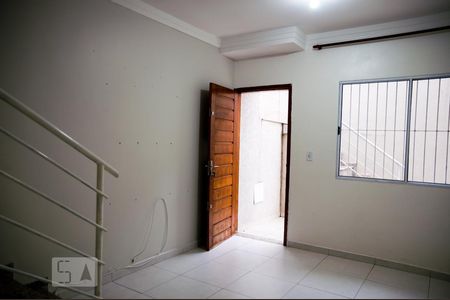 Sala de casa para alugar com 2 quartos, 69m² em Cidade Líder, São Paulo