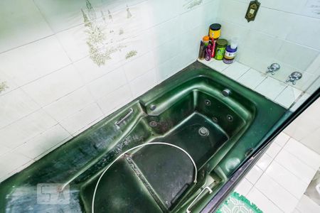 Casa à venda com 250m², 3 quartos e 5 vagas Casa à venda com 250m², 3 quartos e 5 vagasBanheiro da Suíte