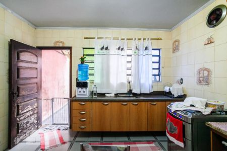 Casa à venda com 250m², 3 quartos e 5 vagas Casa à venda com 250m², 3 quartos e 5 vagasCozinha