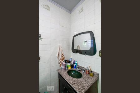 Casa à venda com 250m², 3 quartos e 5 vagas Casa à venda com 250m², 3 quartos e 5 vagasBanheiro da Suíte