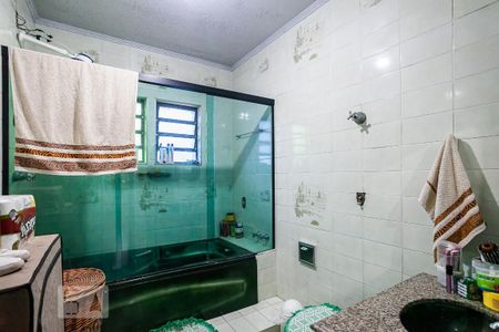 Casa à venda com 250m², 3 quartos e 5 vagas Casa à venda com 250m², 3 quartos e 5 vagasBanheiro da Suíte