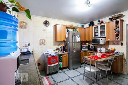 Casa à venda com 250m², 3 quartos e 5 vagas Casa à venda com 250m², 3 quartos e 5 vagasCozinha