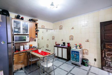 Casa à venda com 250m², 3 quartos e 5 vagas Casa à venda com 250m², 3 quartos e 5 vagasCozinha