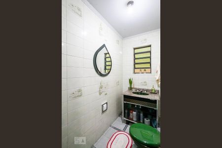 Casa à venda com 250m², 3 quartos e 5 vagas Casa à venda com 250m², 3 quartos e 5 vagasLavabo