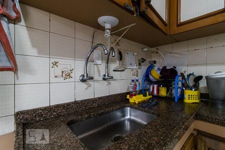 Casa à venda com 450m², 6 quartos e 4 vagasCozinha